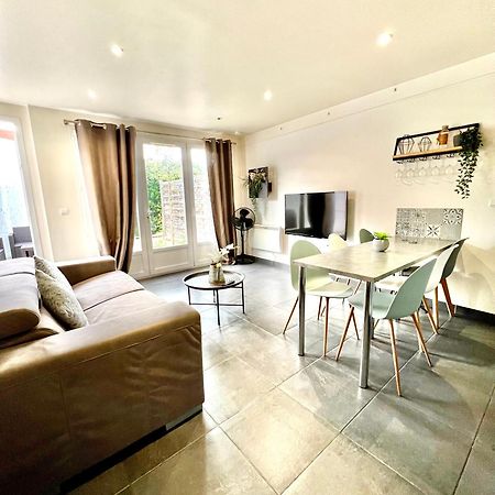 Fabulous Apartment Ac Lovely Terrace 10 Min Paris ヴィトリー・シュル・セーヌ エクステリア 写真